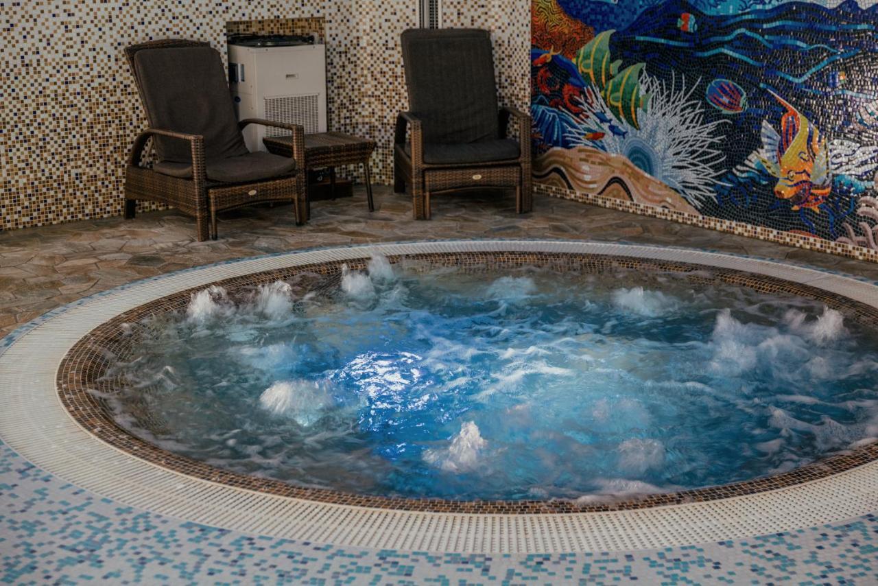 Hotel Troyer Trojanovice Ngoại thất bức ảnh